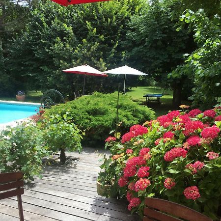 Chaumes-en-Brie Chambres D Hotes Chez Francoise Et Michel Piscine 4 Chambres 8 Lits المظهر الخارجي الصورة