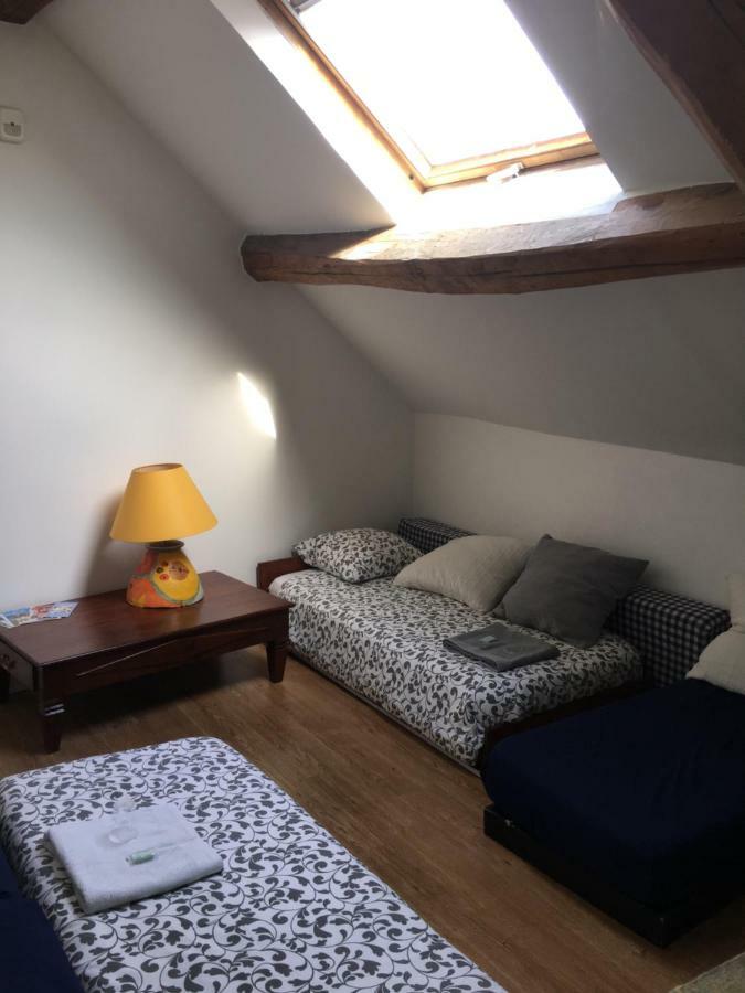 Chaumes-en-Brie Chambres D Hotes Chez Francoise Et Michel Piscine 4 Chambres 8 Lits المظهر الخارجي الصورة
