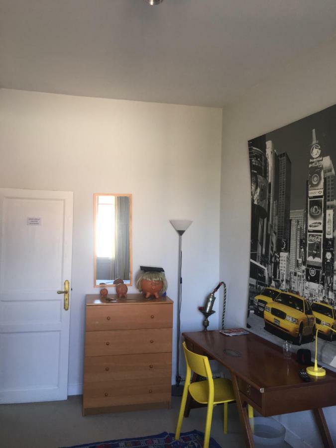 Chaumes-en-Brie Chambres D Hotes Chez Francoise Et Michel Piscine 4 Chambres 8 Lits المظهر الخارجي الصورة