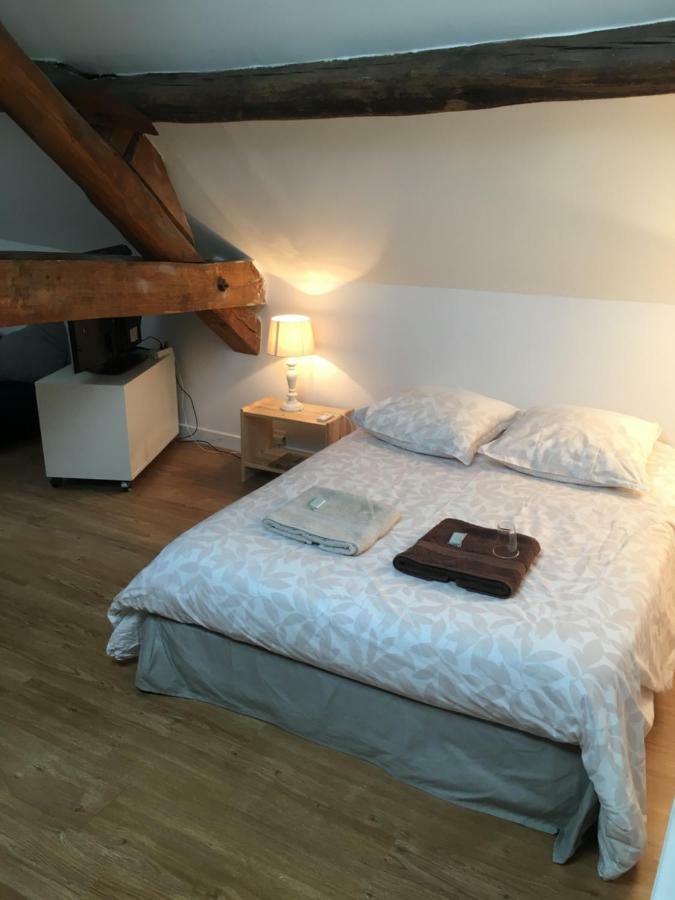 Chaumes-en-Brie Chambres D Hotes Chez Francoise Et Michel Piscine 4 Chambres 8 Lits المظهر الخارجي الصورة